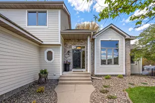 11239 Apennine Way, Inver Grove Heights, MN 55077 - Photo 5
