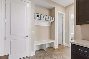 6025 Kimberly Ln N, Plymouth, MN 55446 - Photo 33