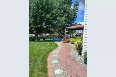 3321 Washington Street S, Fargo, ND 58104 - Photo 37