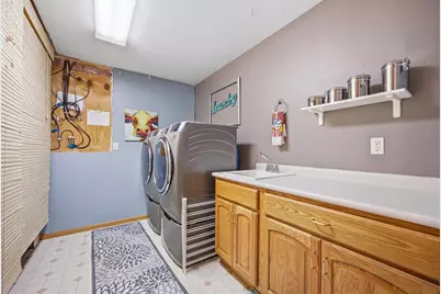 3321 Washington Street S, Fargo, ND 58104 - Photo 33