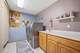 3321 Washington Street S, Fargo, ND 58104 - Photo 33