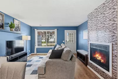 14597 Evergreen Trail #64, Apple Valley, MN 55124 - Photo 9