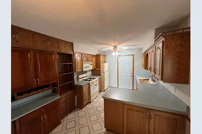 8401 79th Street S, Cottage Grove, MN 55016 - Photo 7