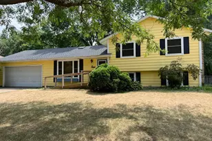 8401 79th St S, Cottage Grove, MN 55016 - Photo 1