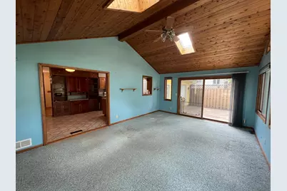 8401 79th Street S, Cottage Grove, MN 55016 - Photo 11