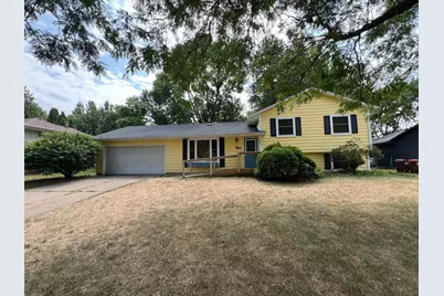 8401 79th Street S, Cottage Grove, MN 55016 - Photo 3