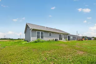 1348 4th St NW, Byron, MN 55920 - Photo 21