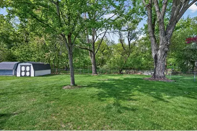 2521 Cedar Avenue, White Bear Lake, MN 55110 - Photo 21