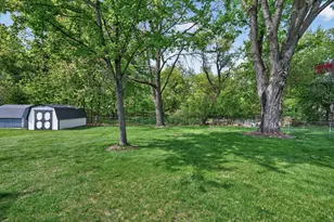 2521 Cedar Ave, White Bear Lake, MN 55110 - Photo 21
