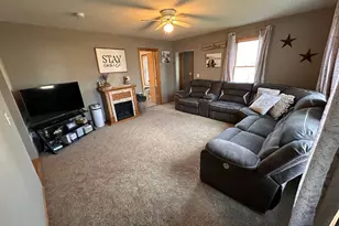 327 Swift Ave N, Litchfield, MN 55355 - Photo 13