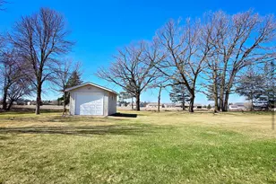 1104 Van Dyke Rd NW, Alexandria, MN 56308 - Photo 7