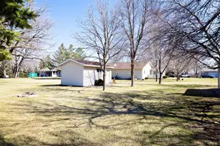 1104 Van Dyke Rd NW, Alexandria, MN 56308 - Photo 5