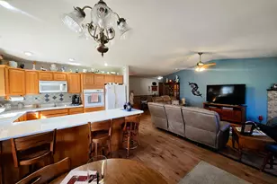 1104 Van Dyke Rd NW, Alexandria, MN 56308 - Photo 17