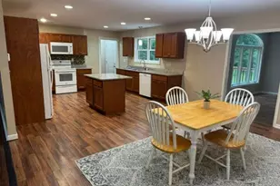 9934 Maple Ave, Bloomington, MN 55431 - Photo 9