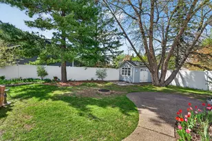 798 Sunset Dr, Eagan, MN 55123 - Photo 61