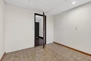 798 Sunset Dr, Eagan, MN 55123 - Photo 57