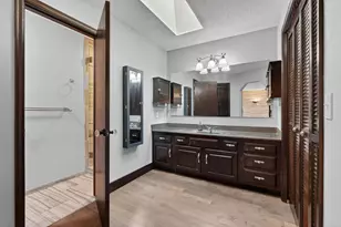 798 Sunset Dr, Eagan, MN 55123 - Photo 37