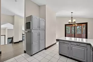 798 Sunset Dr, Eagan, MN 55123 - Photo 27