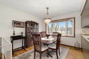 1773 Serpentine Dr, Eagan, MN 55122 - Photo 11