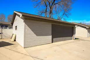 1406 N Payne St, New Ulm, MN 56073 - Photo 25