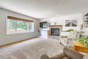 7710 Jonathan Ave S, Cottage Grove, MN 55016 - Photo 11