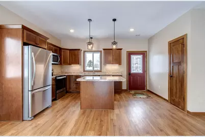 411 Bullis Street, Kenyon, MN 55946 - Photo 7