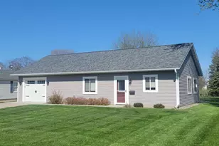 411 Bullis St, Kenyon, MN 55946 - Photo 3
