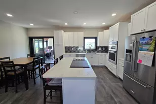 784 Lake Forest Cir, Detroit Lakes, MN 56501 - Photo 3