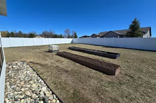 784 Lake Forest Cir, Detroit Lakes, MN 56501 - Photo 17