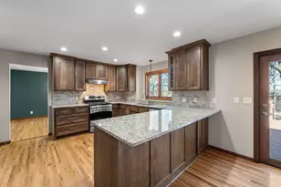 311 Coolidge St, Anoka, MN 55303 - Photo 11