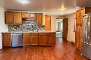 384 Rowland St, Tracy, MN 56175 - Photo 15