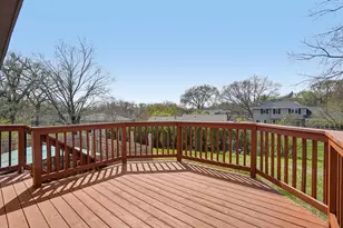 8912 Vincent Pl, Bloomington, MN 55431 - Photo 25