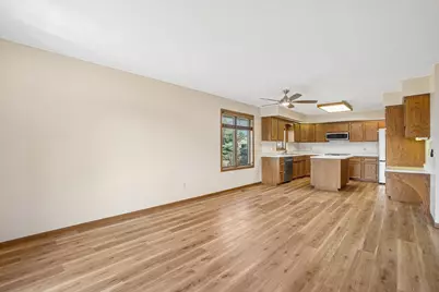 8912 Vincent Place, Bloomington, MN 55431 - Photo 13
