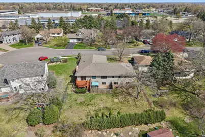 8912 Vincent Place, Bloomington, MN 55431 - Photo 35