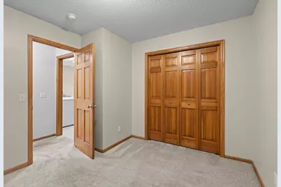 1132 Falls Circle, Chaska, MN 55318 - Photo 13