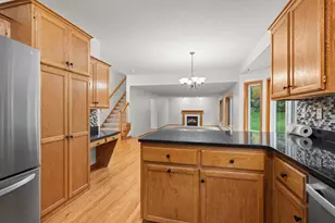 1132 Falls Cir, Chaska, MN 55318 - Photo 11