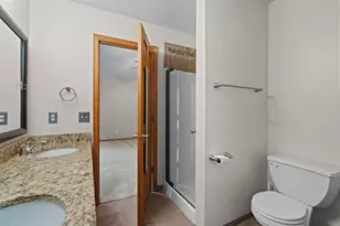 1132 Falls Cir, Chaska, MN 55318 - Photo 19