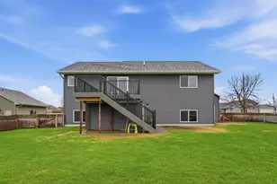 201 10th St SE, Freeport, MN 56331 - Photo 29