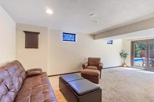 221 Burncrest Ct, Burnsville, MN 55337 - Photo 27