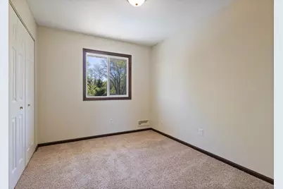 221 Burncrest Court, Burnsville, MN 55337 - Photo 19