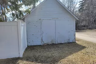 933 Labree Ave N, Thief River Falls, MN 56701 - Photo 21
