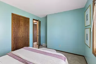4320 Greenhaven Ct, Vadnais Heights, MN 55127 - Photo 25
