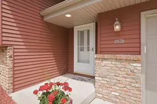 19620 Jackie Ln, Corcoran, MN 55374 - Photo 3