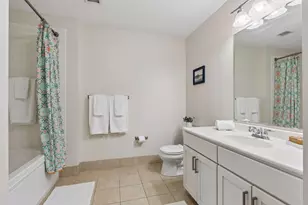 370 Marshall Ave, Saint Paul, MN 55102 - Photo 17