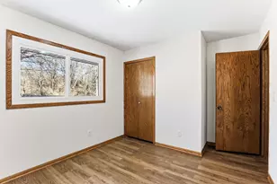 936 Jefferson Ave, Saint Paul, MN 55102 - Photo 11