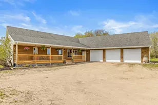 8304 180th St W, Faribault, MN 55021 - Photo 1