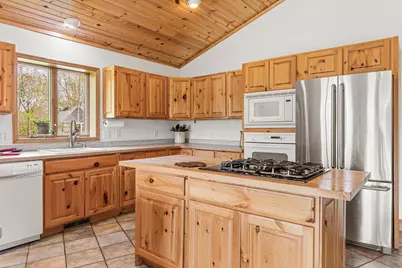 8304 180th Street W, Faribault, MN 55021 - Photo 15