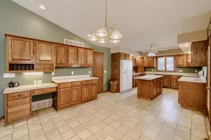 39 Jefferson Ct, Hastings, MN 55033 - Photo 3