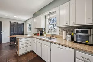 632 109th Ln NE, Blaine, MN 55434 - Photo 7