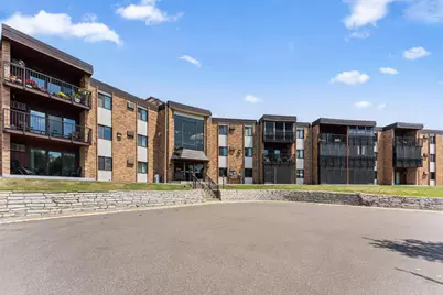 2700 Oxford Street N #101, Roseville, MN 55113 - Photo 1
